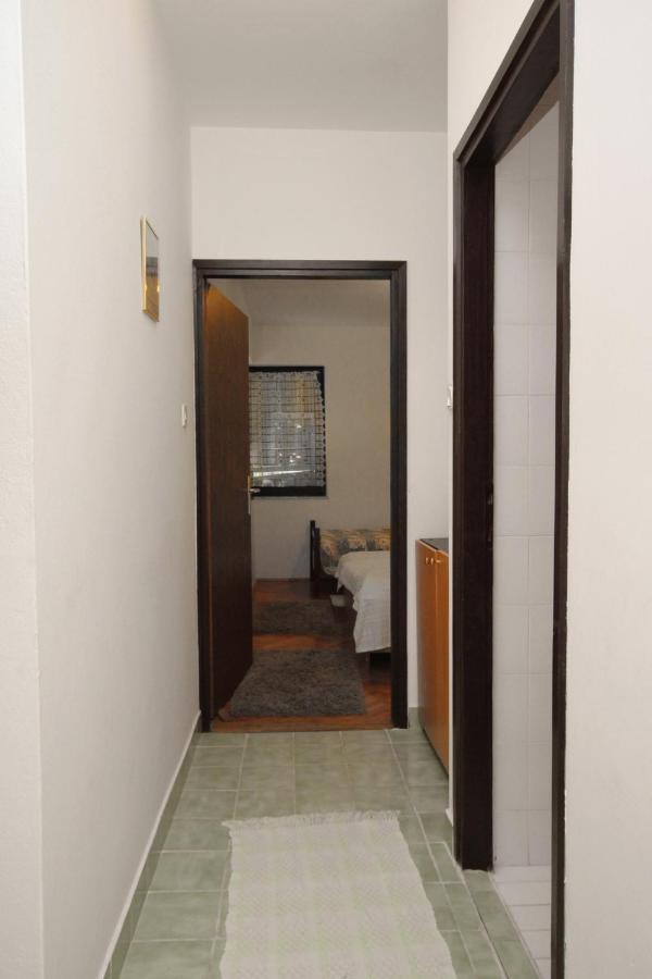 Apartments And Rooms With Parking Space Klenovica, Novi Vinodolski - 5590 Exterior photo